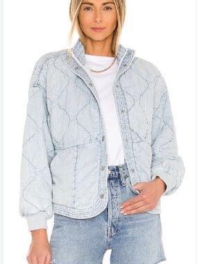 BLANKNYC Quilted Drop Shoulder Denim Jacket - Sun Bleached Blue - SZ L